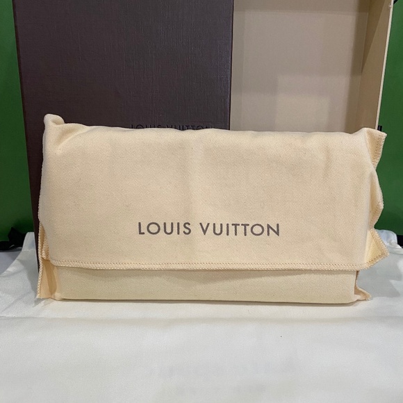 Louis vuitton monogram Sarah wallet - Picture 7 of 8
